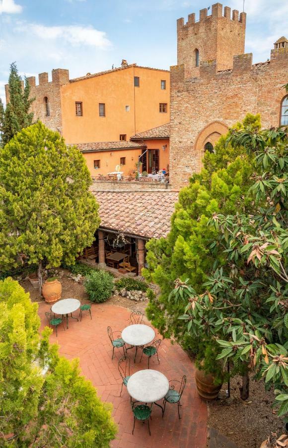 Hotel Il Castello Чертальдо Екстер'єр фото